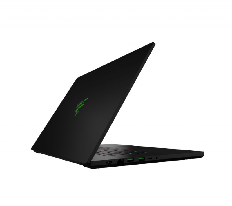 Razer Blade 17 (2022)